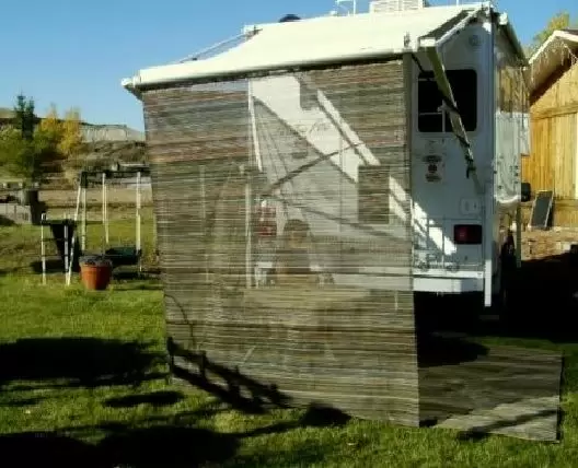 8' X 10'  and 8' X 20' RV Mat / Drop Curtain