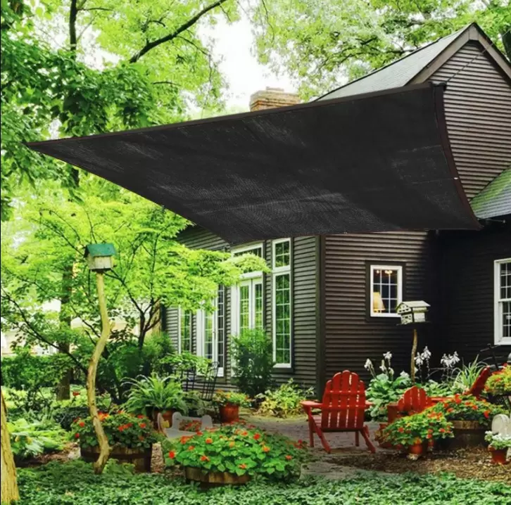 Outdoor Living Tarps to make things Easier and Safer